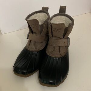 Sperry Rip Water Duck Boots Wmns size 7.5M